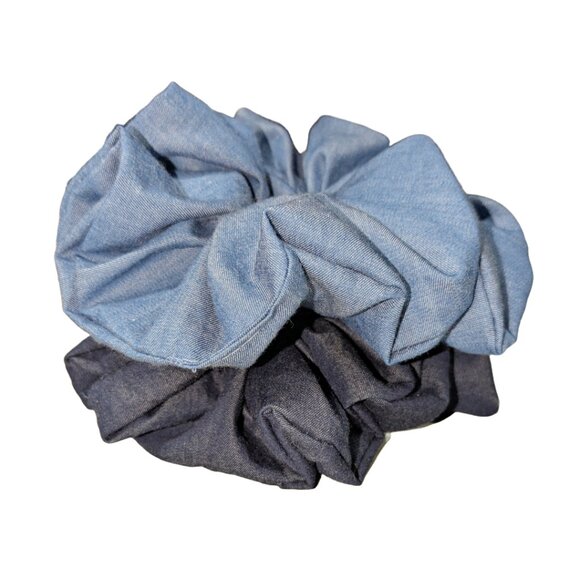 Light blue denim large scrunchie hand crafted - Picture 4 of 6